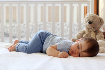 Comment faire dormir son bébé dans son lit ? - Sleepzen