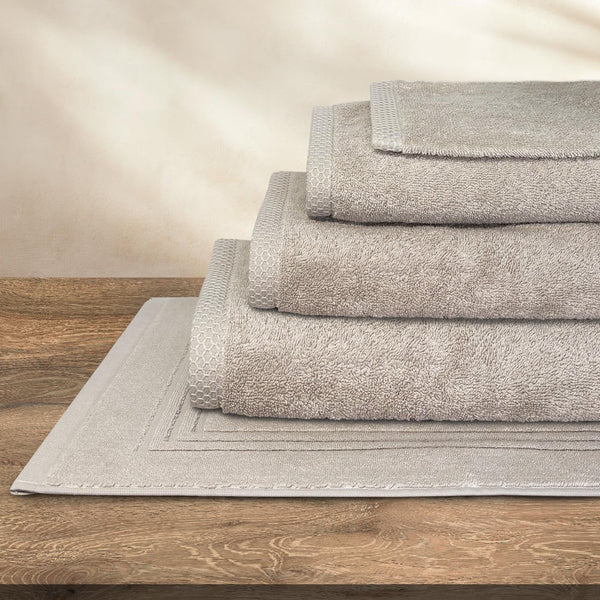 SLEEPZEN Tapis de Bain 50x80cm Beige (x1) - 100% Coton Bio Certifié GOTS 800gr/m2 - Tapis Salle de Bain - Tapis Absorbant, 3 Couleurs, Lavable en Machine - Très Doux, Moelleux, Épais